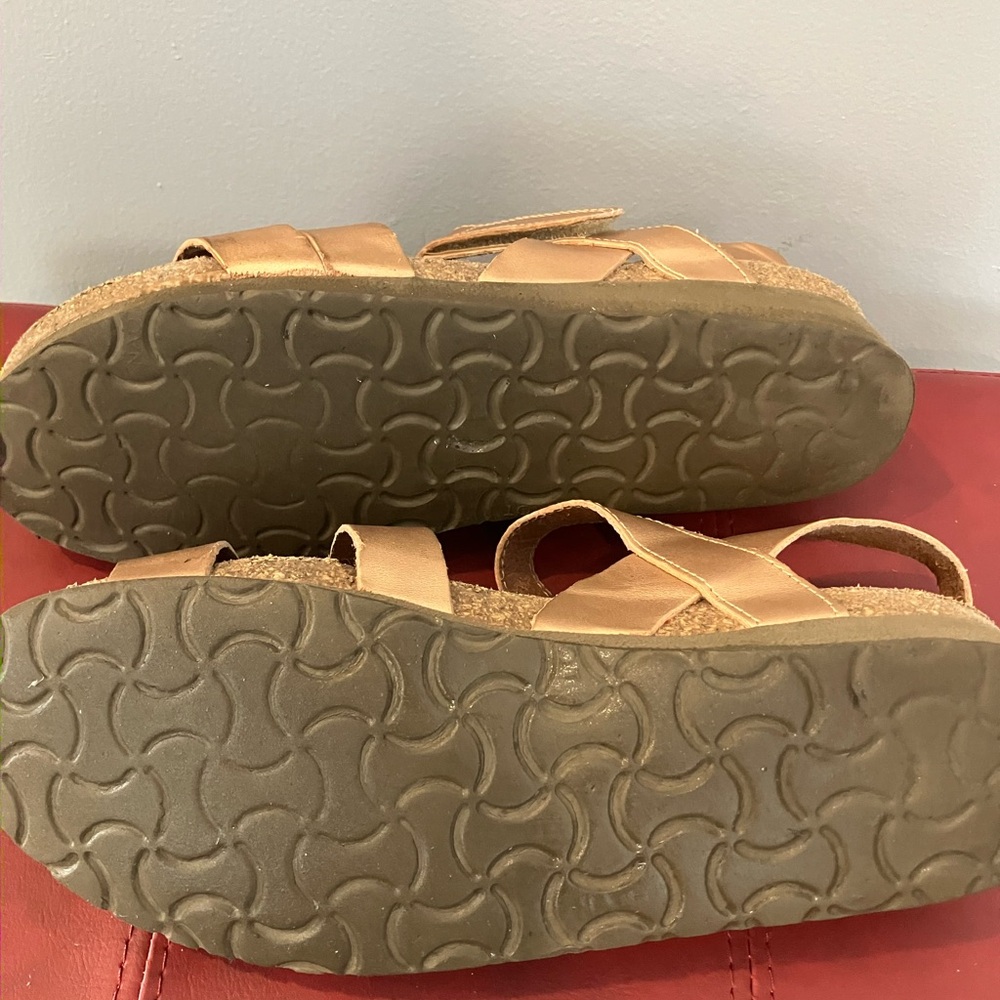 Naot bronze wedge sandals size 10 - Picture 5 of 5